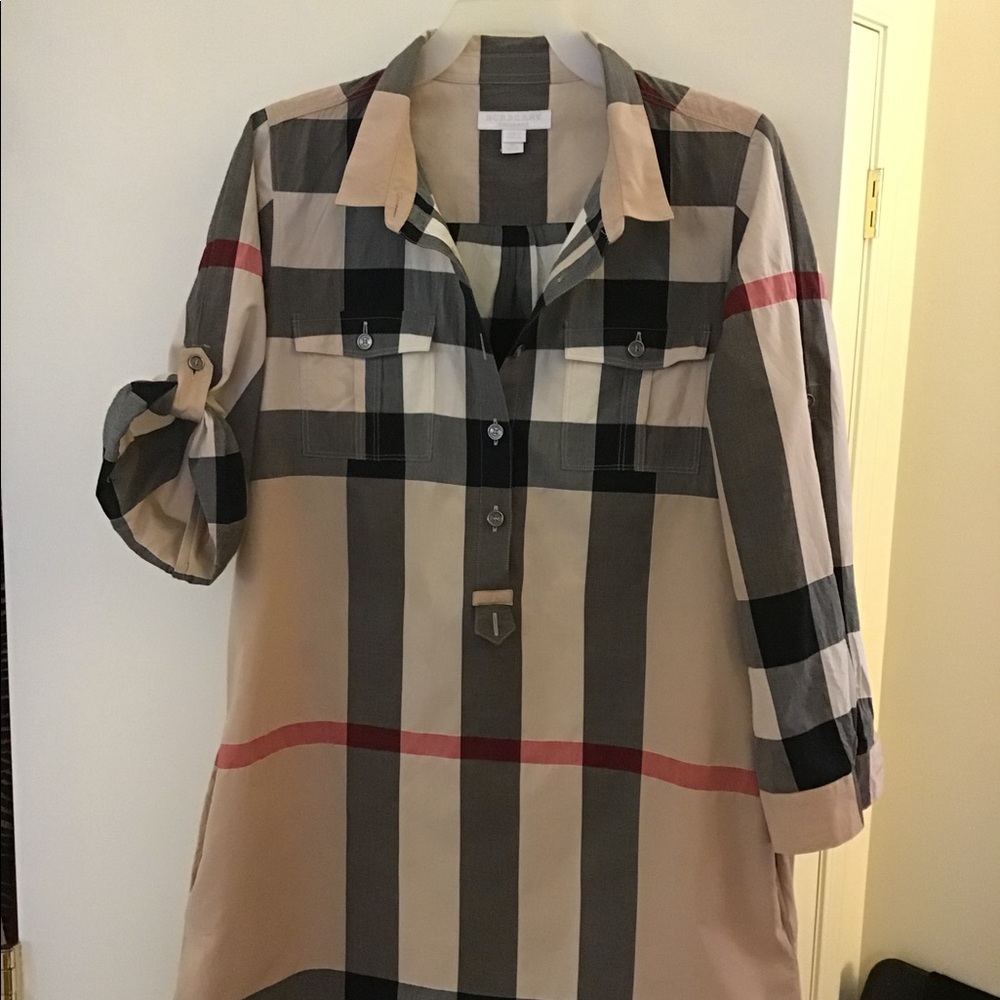 🚨SOLD🚨 Authentic Burberry tunic